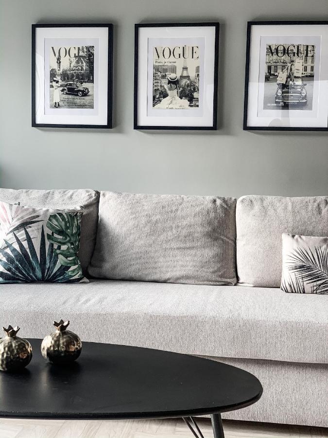 Boutique Homes Волос Екстериор снимка