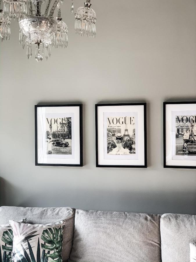 Boutique Homes Волос Екстериор снимка