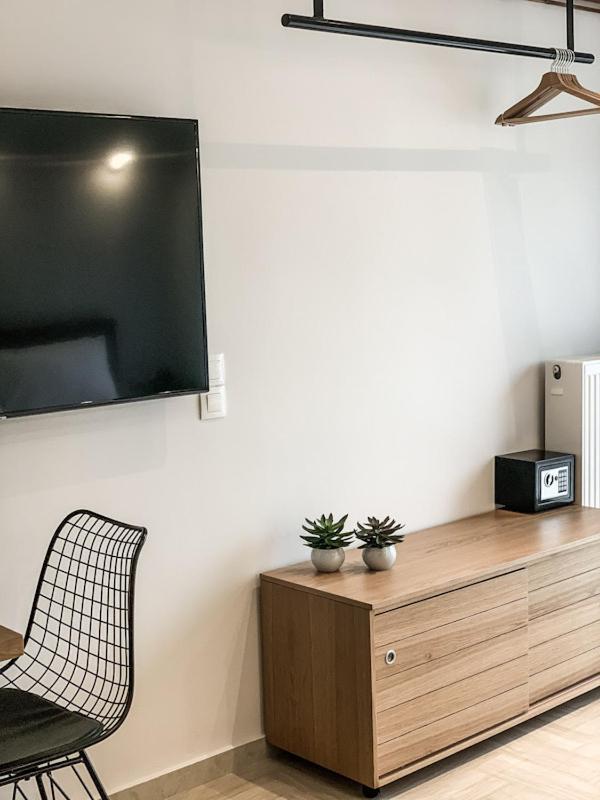 Boutique Homes Волос Екстериор снимка