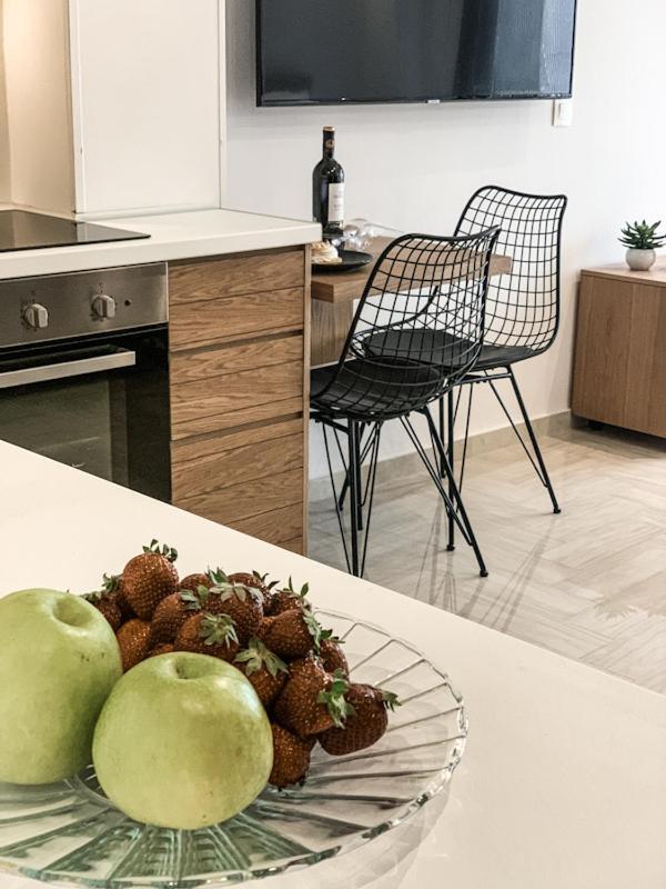 Boutique Homes Волос Екстериор снимка
