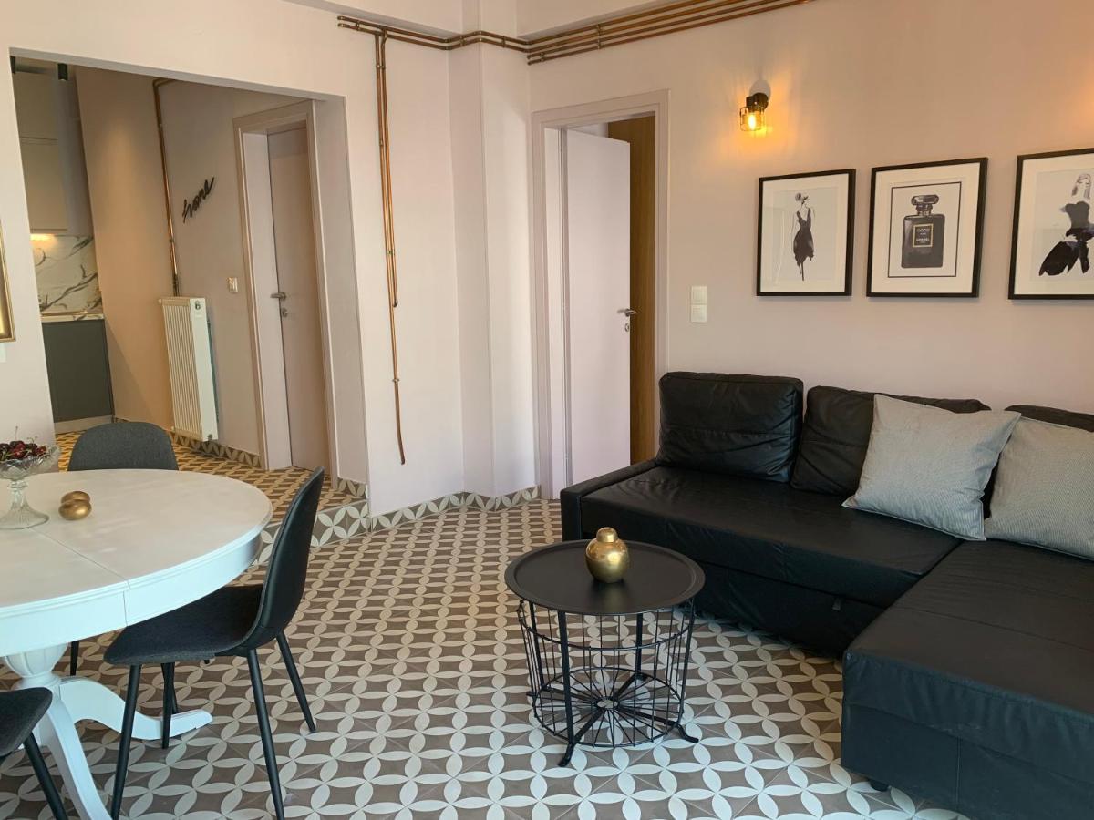 Boutique Homes Волос Екстериор снимка