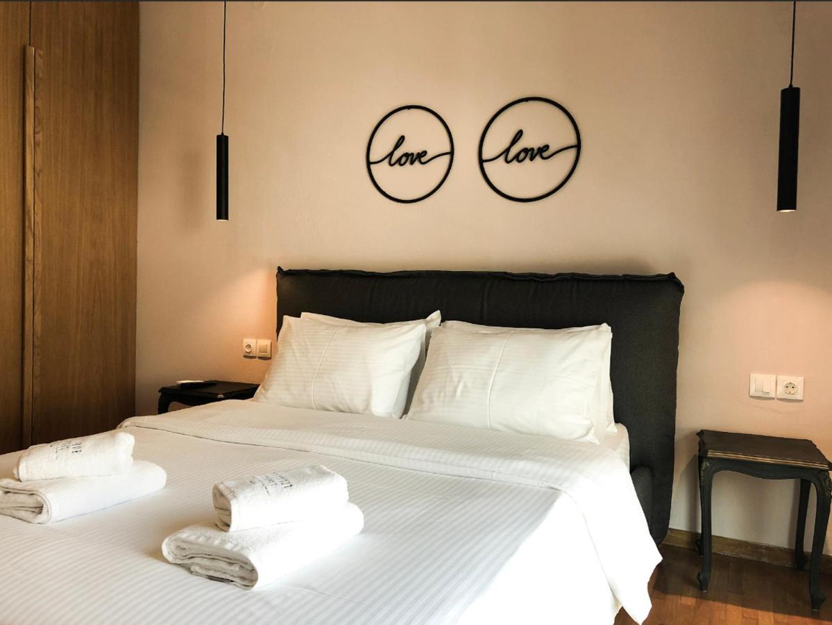 Boutique Homes Волос Екстериор снимка