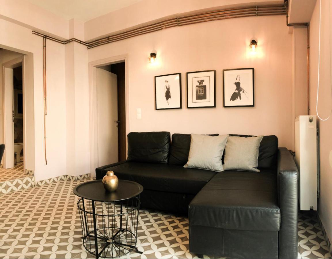 Boutique Homes Волос Екстериор снимка
