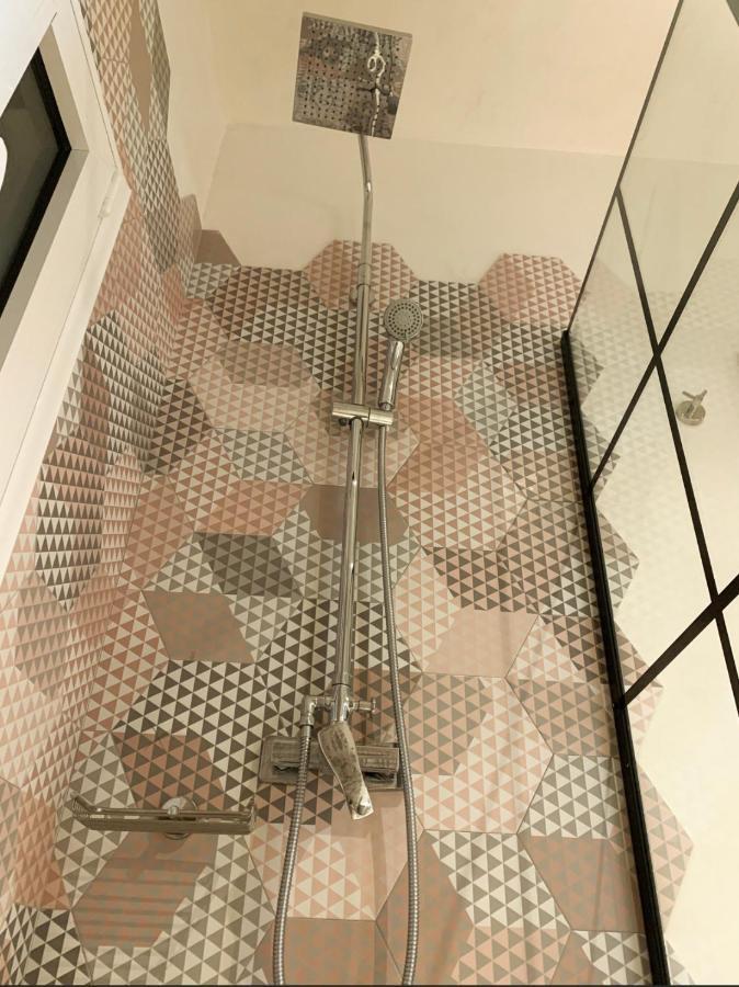 Boutique Homes Волос Екстериор снимка